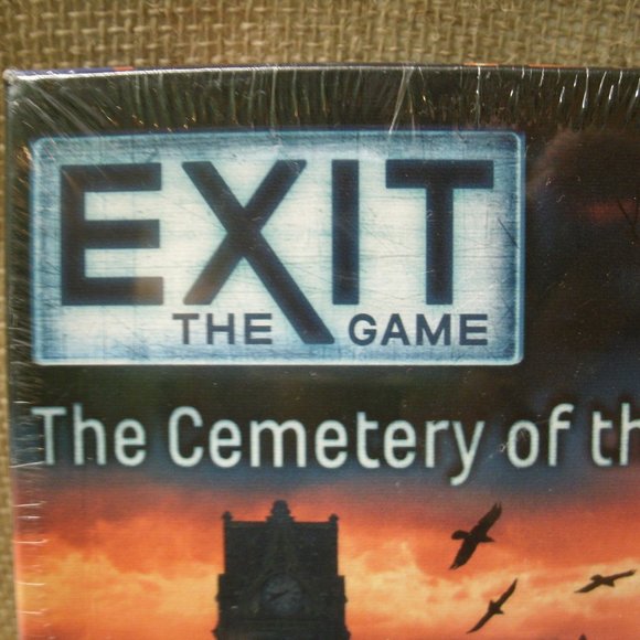 Exit the Game The Cemetery of the Knight - Picture 3 of 15